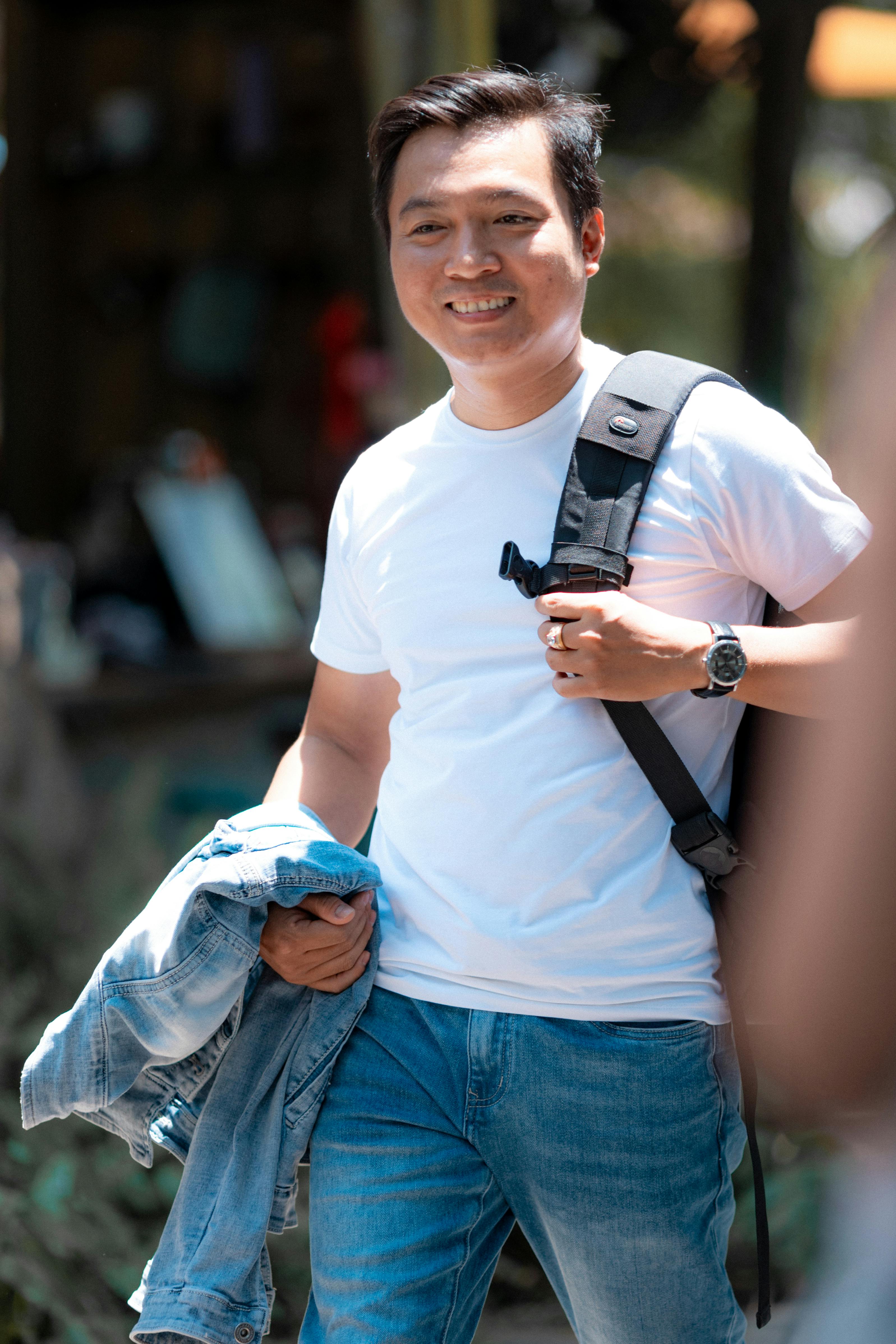 Jone Ngọc Việt